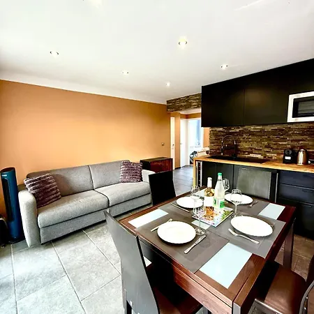 - 3 Pieces Cosy Avec Jacuzzi & Grande Terrasse אנטיב